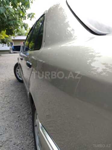 Mercedes C 240 1998, 300,000 km - 2.4 л - Tovuz