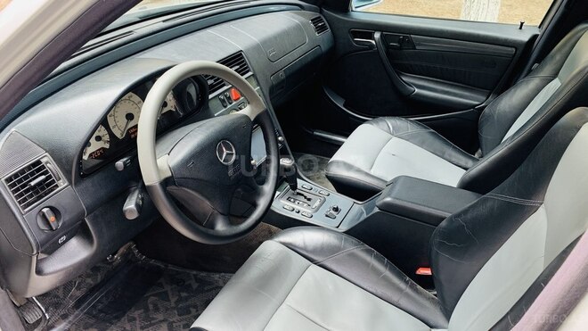 Mercedes C 230 2000, 221,000 km - 2.3 l - Sumqayıt