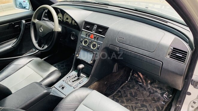 Mercedes C 230 2000, 221,000 km - 2.3 l - Sumqayıt