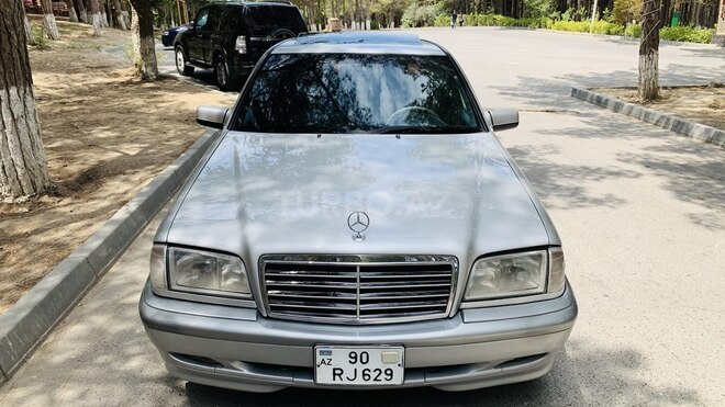 Mercedes C 230 2000, 221,000 km - 2.3 l - Sumqayıt