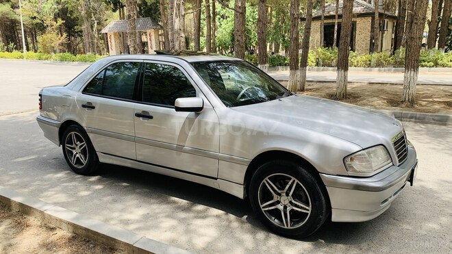 Mercedes C 230 2000, 221,000 km - 2.3 l - Sumqayıt