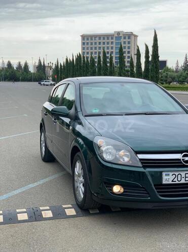 Opel Astra 2005, 173,000 km - 1.4 l - Gəncə
