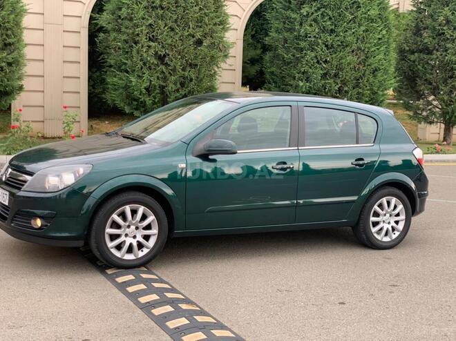 Opel Astra 2005, 173,000 km - 1.4 l - Gəncə