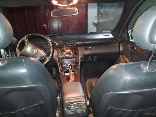 Mercedes C 240 2001, 320,000 km - 2.6 l - Gəncə