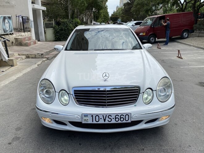 Mercedes E 240 2004, 277,000 km - 2.6 l - Bakı