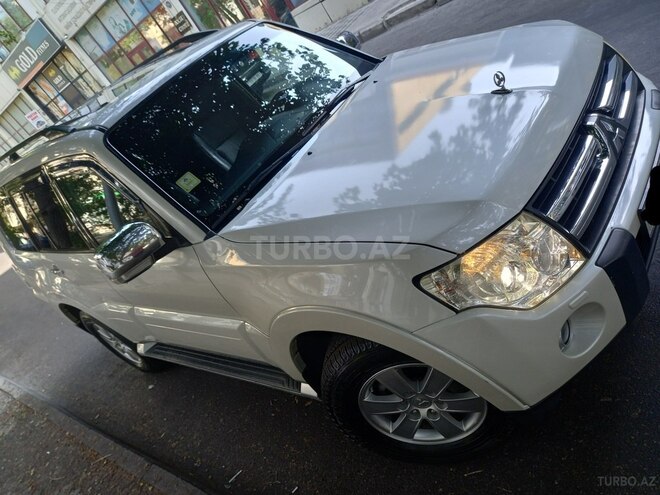 Mitsubishi Pajero 2008, 185,000 km - 3.0 l - Bakı