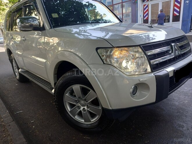 Mitsubishi Pajero 2008, 185,000 km - 3.0 l - Bakı