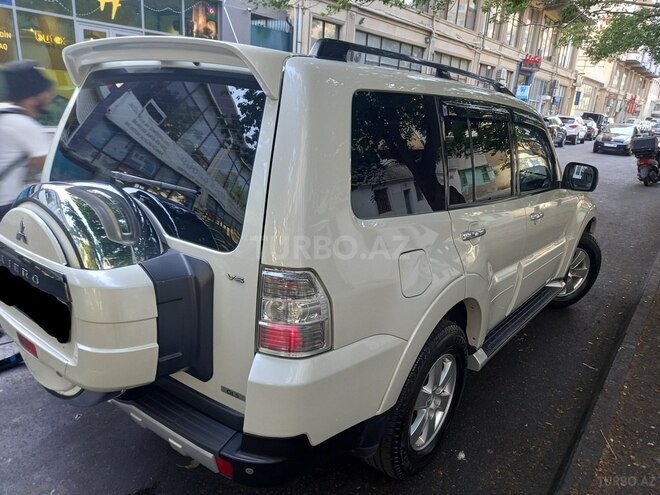 Mitsubishi Pajero 2008, 185,000 km - 3.0 l - Bakı