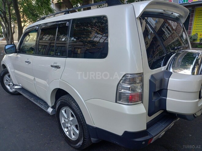 Mitsubishi Pajero 2008, 185,000 km - 3.0 l - Bakı