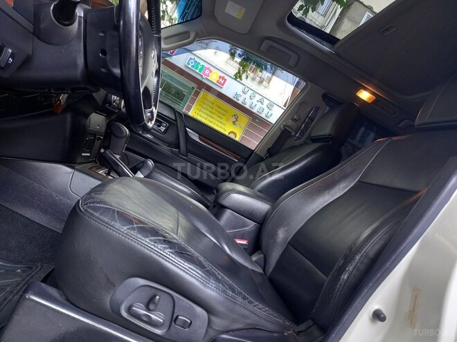 Mitsubishi Pajero 2008, 185,000 km - 3.0 l - Bakı