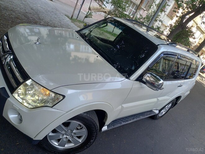 Mitsubishi Pajero 2008, 185,000 km - 3.0 l - Bakı