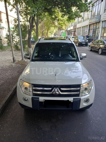 Mitsubishi Pajero 2008, 185,000 km - 3.0 l - Bakı