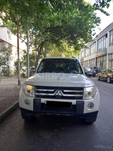 Mitsubishi Pajero 2008, 185,000 km - 3.0 l - Bakı