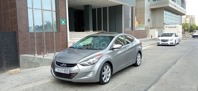 Hyundai Elantra 2012, 135,000 km - 1.8 l - Bakı