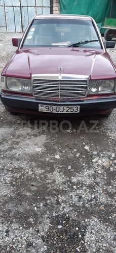 Mercedes 190 1991, 262,474 km - 2.0 л - Qusar