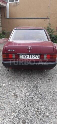Mercedes 190 1991, 262,474 km - 2.0 л - Qusar