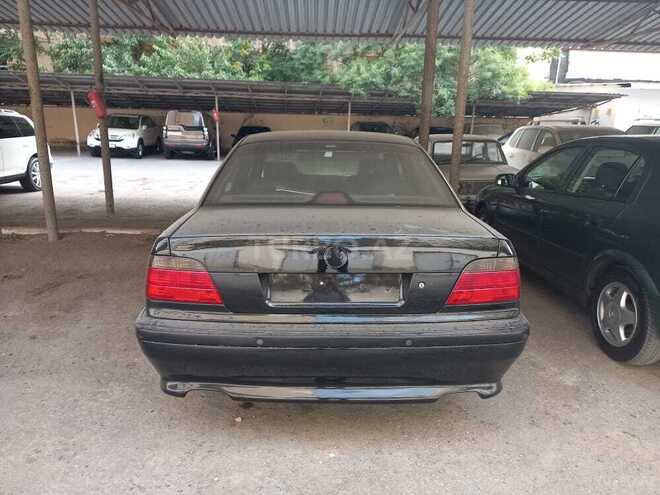 BMW 740 1998, 254,000 km - 4.0 l - Bakı