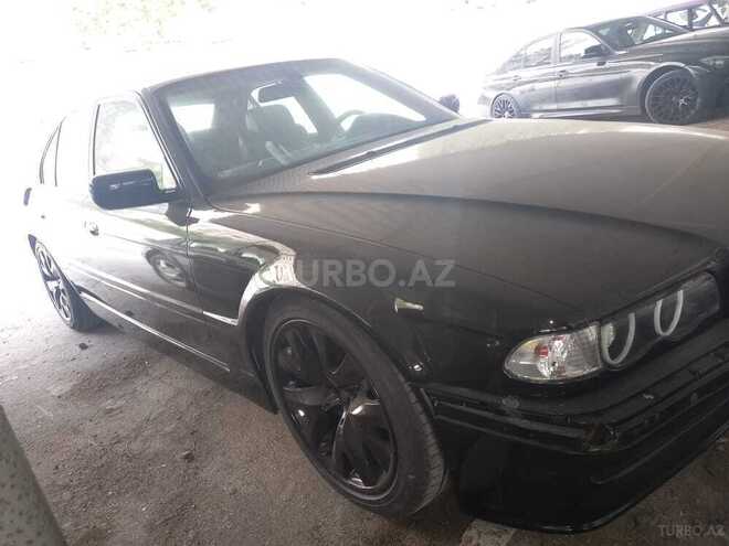 BMW 740 1998, 254,000 km - 4.0 l - Bakı