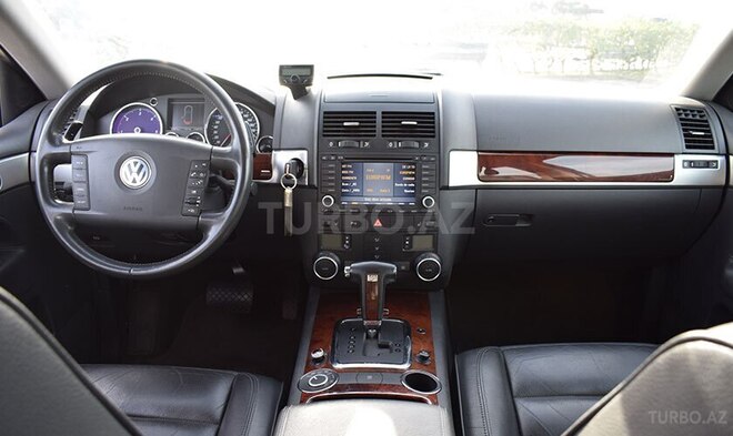 Volkswagen Touareg 2007, 208,900 km - 3.2 l - Bakı