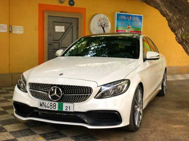 Mercedes C 300 2018, 33,000 km - 2.0 л - Bakı