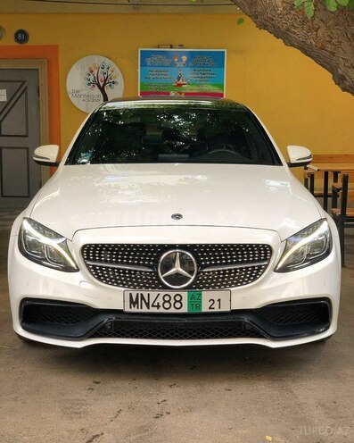 Mercedes C 300 2018, 33,000 km - 2.0 л - Bakı