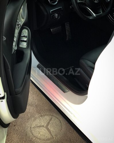Mercedes C 300 2018, 33,000 km - 2.0 л - Bakı