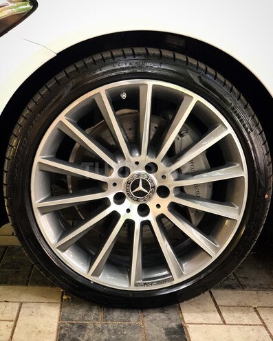 Mercedes C 300 2018, 33,000 km - 2.0 л - Bakı