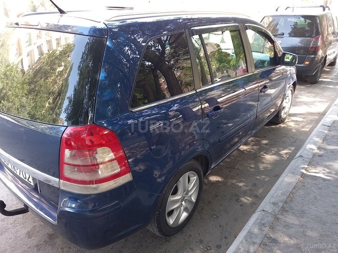 Opel Zafira 2009, 262,000 km - 1.7 l - Bakı