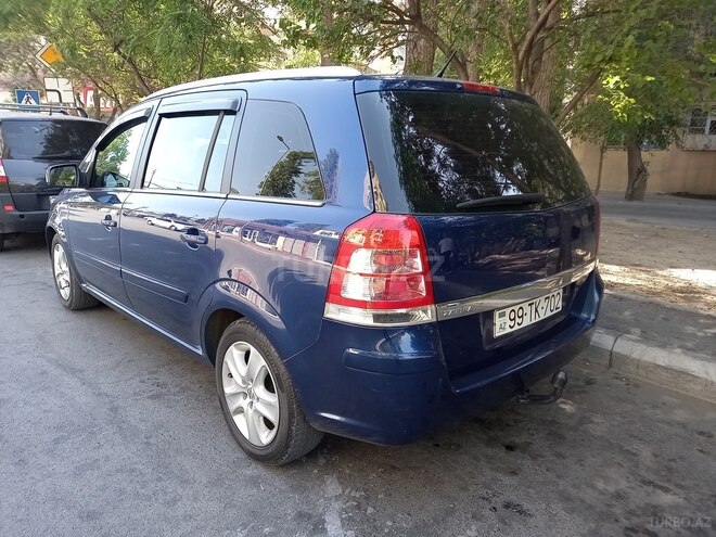 Opel Zafira 2009, 262,000 km - 1.7 l - Bakı