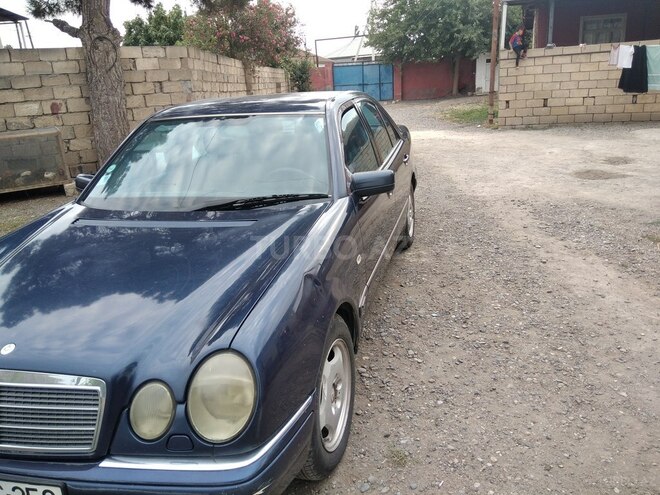 Mercedes E 230 1995, 385,325 km - 2.3 l - İmişli