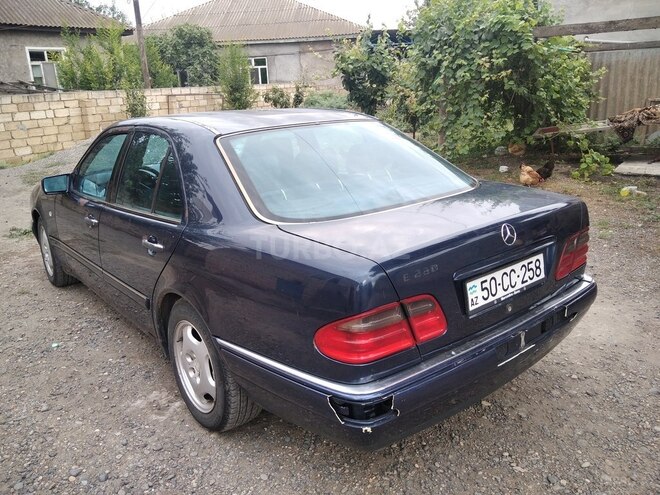 Mercedes E 230 1995, 385,325 km - 2.3 l - İmişli