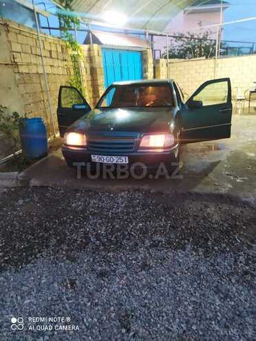 Mercedes C 240 1998, 254,885 km - 2.4 l - Sumqayıt