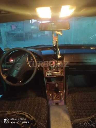 Mercedes C 240 1998, 254,885 km - 2.4 l - Sumqayıt