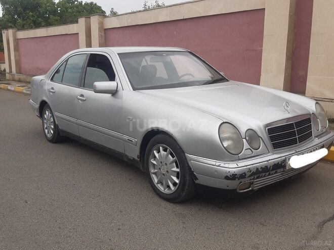 Mercedes E 220 1998, 850,000 km - 2.2 l - Tovuz