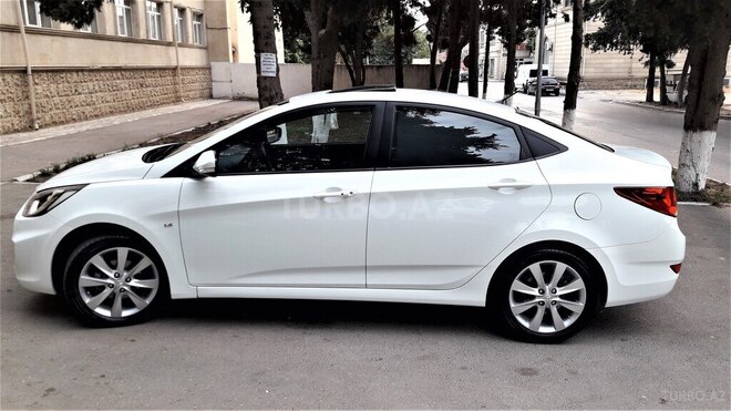Hyundai Accent 2012, 62,000 km - 1.6 l - Bakı