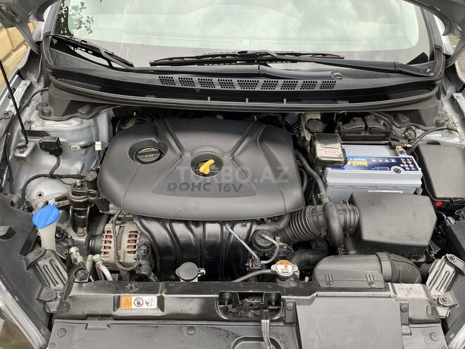 Hyundai Elantra 2015, 89,000 km - 1.8 l - Balakən