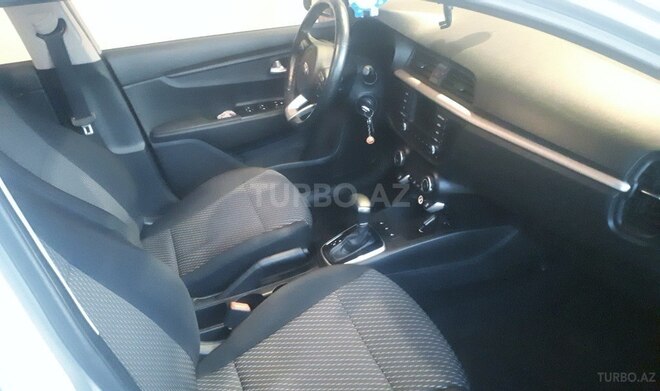 Kia Rio X-Line 2018, 70,021 km - 1.6 l - Bakı