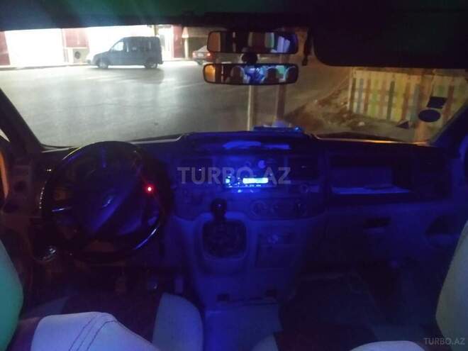 Ford Transit 2010, 390,000 km - 2.4 l - Bakı