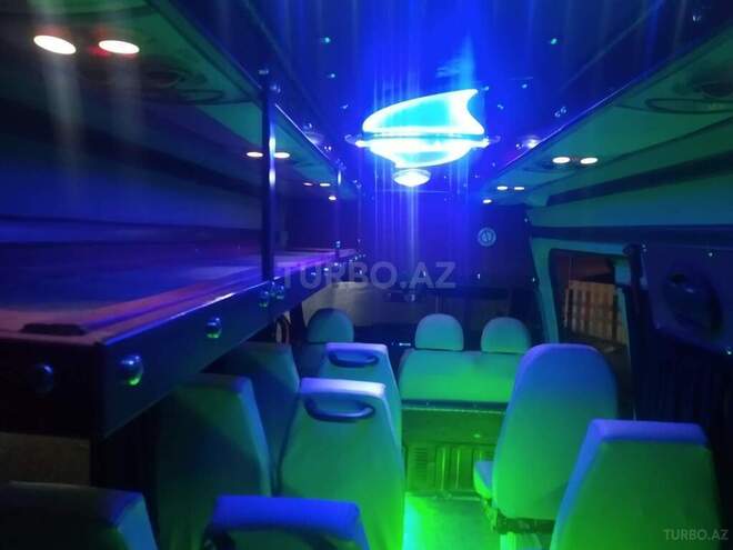 Ford Transit 2010, 390,000 km - 2.4 l - Bakı
