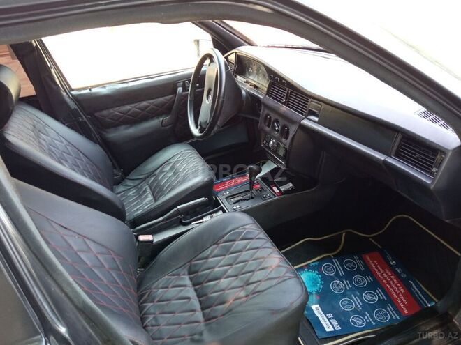 Mercedes 190 1990, 235,680 km - 2.6 l - Bakı