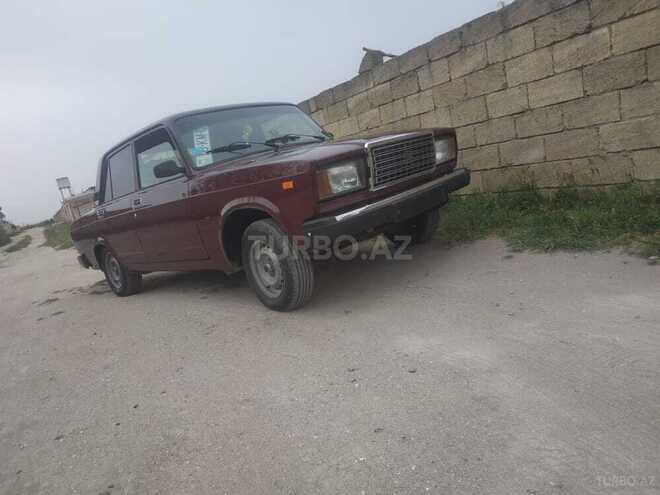 LADA (VAZ) 2107 2002, 142,000 km - 1.6 l - Salyan