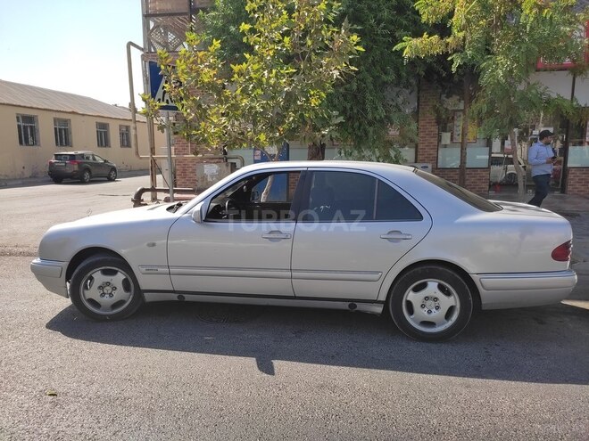 Mercedes E 240 1998, 457,000 km - 2.4 l - Bakı