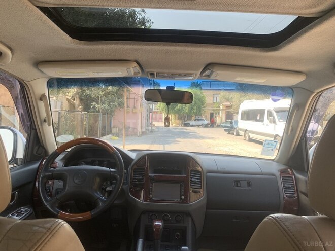 Mitsubishi Pajero 2002, 282,000 km - 3.8 l - Bakı