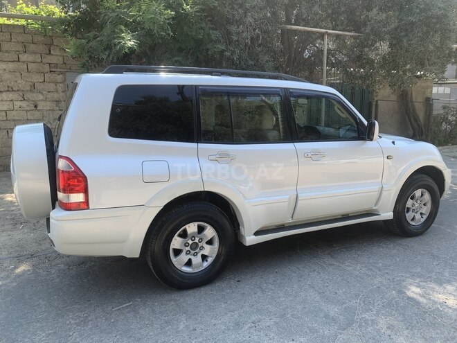Mitsubishi Pajero 2002, 282,000 km - 3.8 l - Bakı