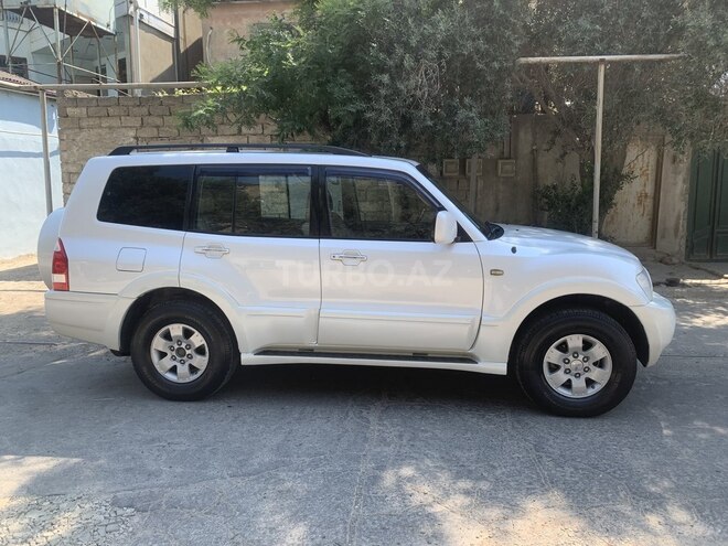 Mitsubishi Pajero 2002, 282,000 km - 3.8 l - Bakı