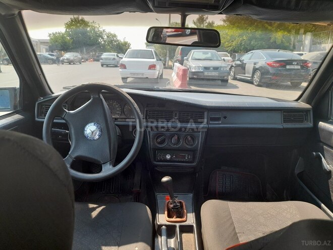 Mercedes 190 1992, 228,000 km - 2.0 l - Bakı