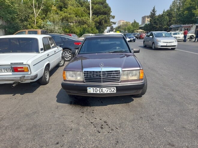 Mercedes 190 1992, 228,000 km - 2.0 l - Bakı