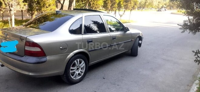 Opel Vectra 1997, 243,894 km - 1.8 l - Sumqayıt