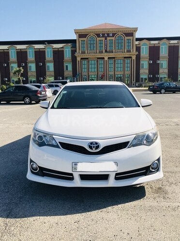 Toyota Camry 2013, 120,701 km - 2.5 l - Bakı