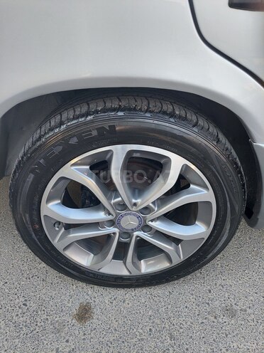 Mercedes E 280 1995, 378,000 km - 2.8 l - Bakı